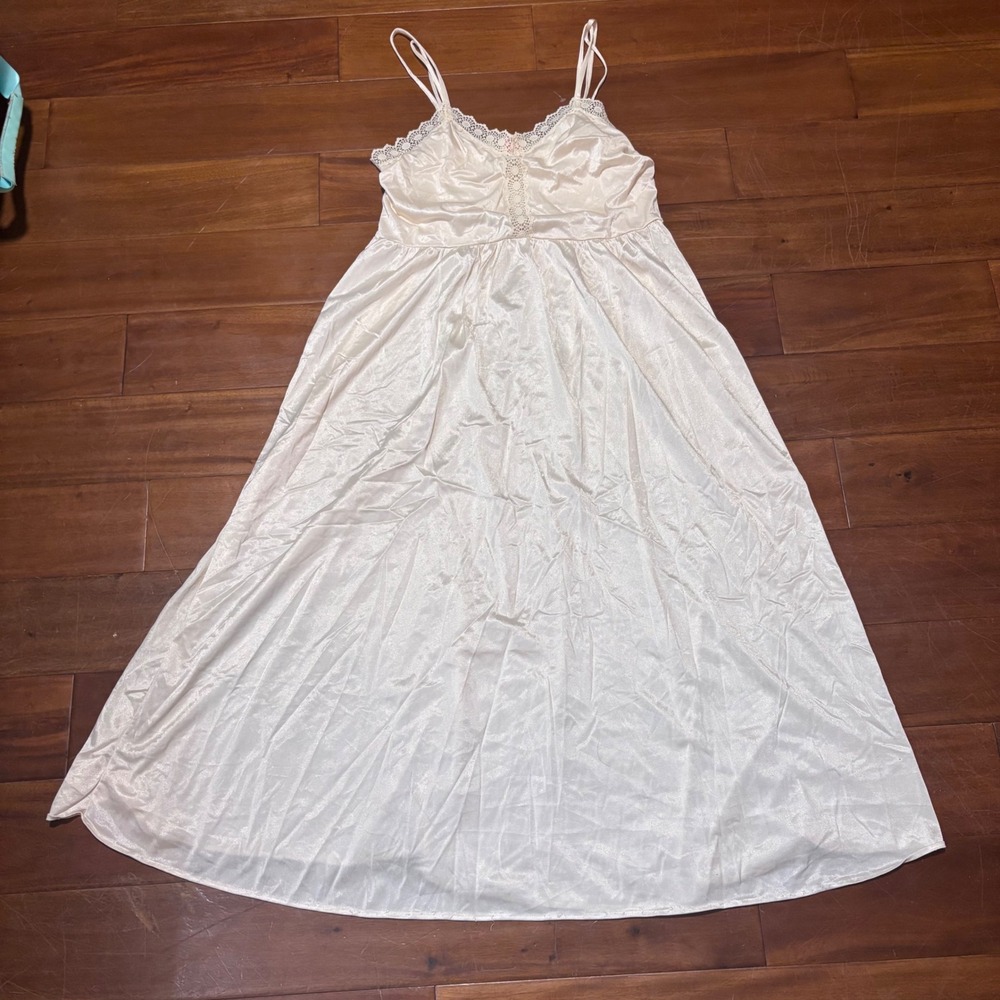 Vintage 90s/Y2K LovLee White Satin‎ Slip Dress Dainty Bridal|Fairycore|Sz Medium